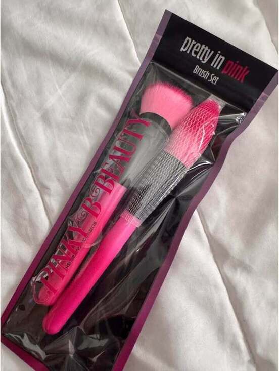 Other - Pretty in Pink Brush Set